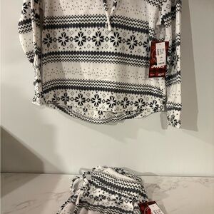 Black and White Patterned Pajama Set